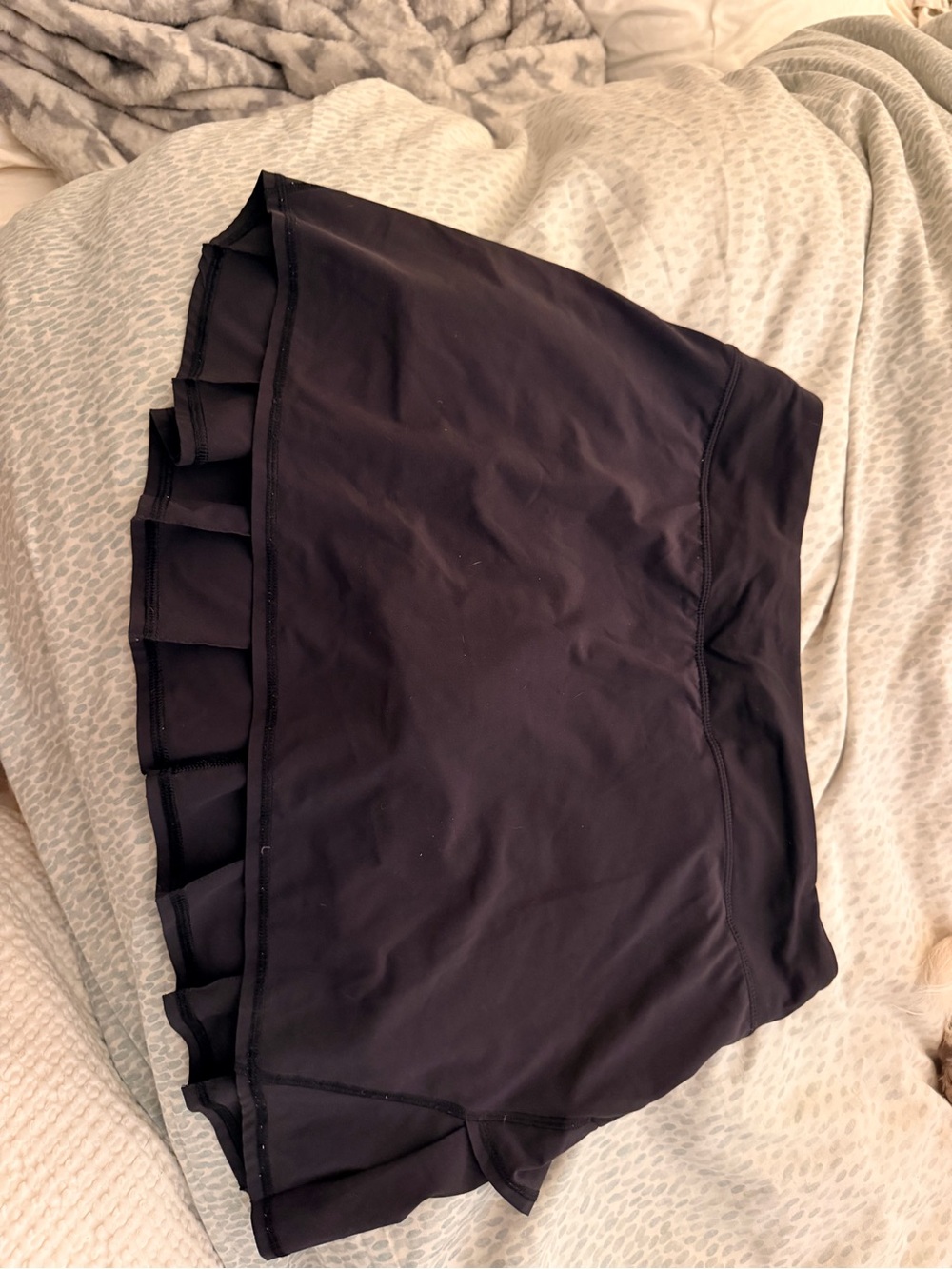lululemon athletica Black Ruffle-Trim Athletic Skort